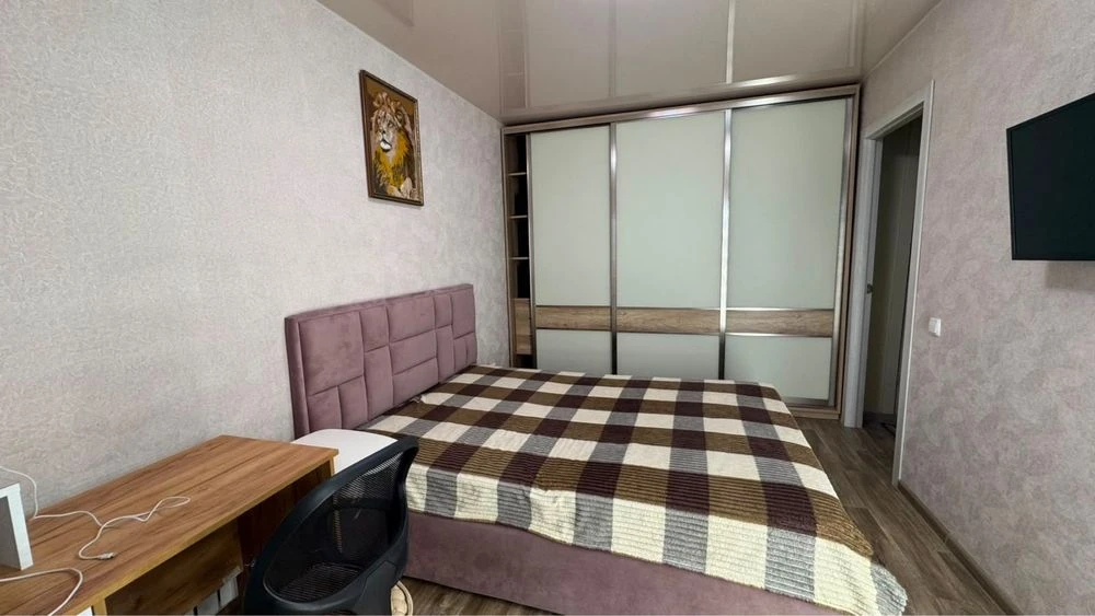 Продам 2 к квартира Киргизская, 12 квартал
