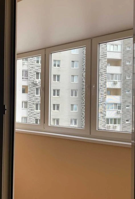 Власник продаю 2-кварт  з  ремонтом 2026 ЖК Ревуцький. Генер