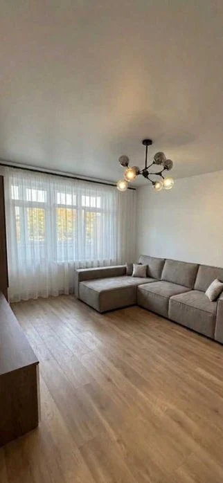 Продам 3 кімнатну квартиру, недорого, Харків! Капітальний ре