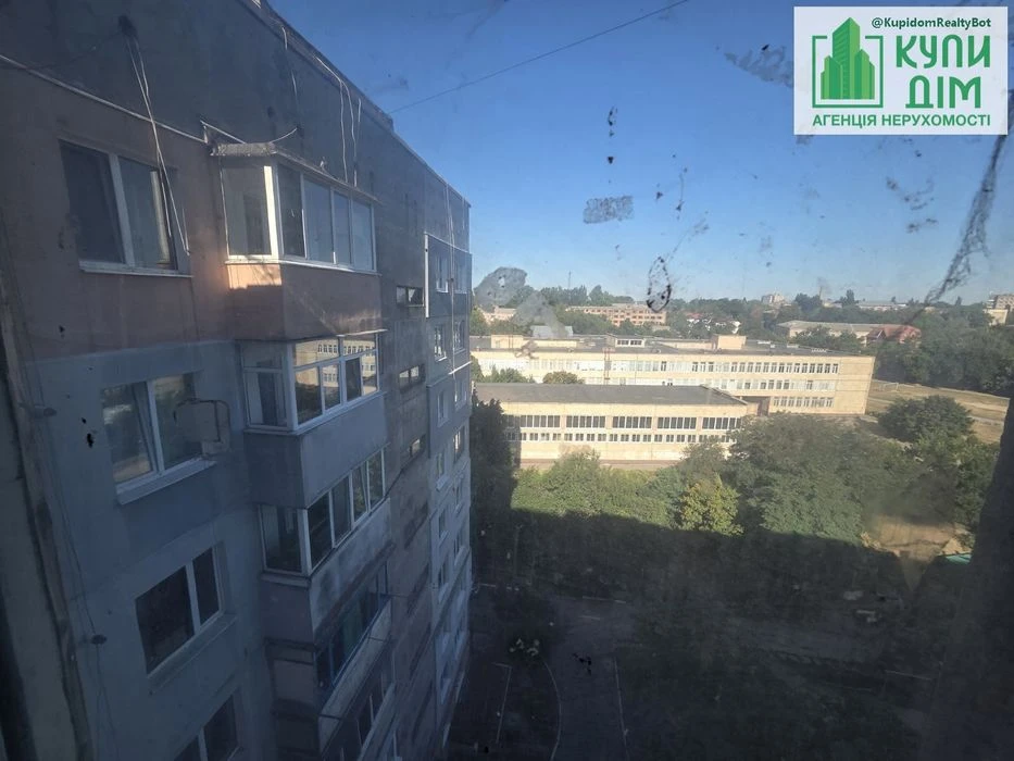 Продаж 1 кімнатної квартири вул.Кропивницького