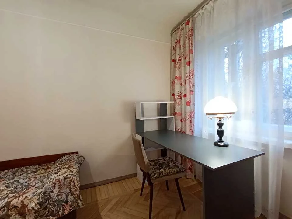 Квартира. Київ, Євгена Коновальця вул. (Щорса)