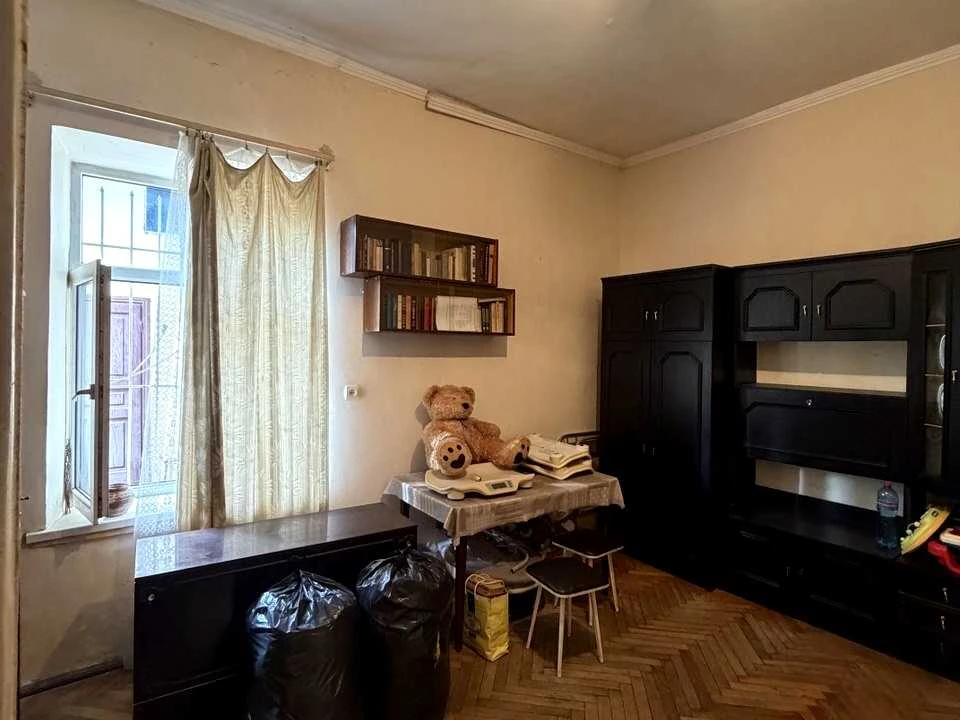 Квартира. Львів, Богдана Хмельницького вул.