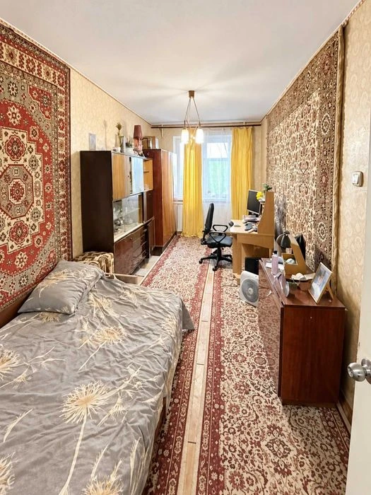Продаю 3х комнатную квартиру на Дзержинского