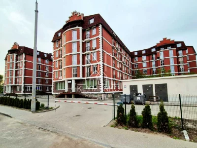 Квартира. Київ, Дмитра Луценка вул.
