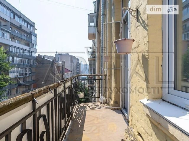 Sale of 2-room apartment 84 sq. m on Mala Zhytomyrska street • ID 34