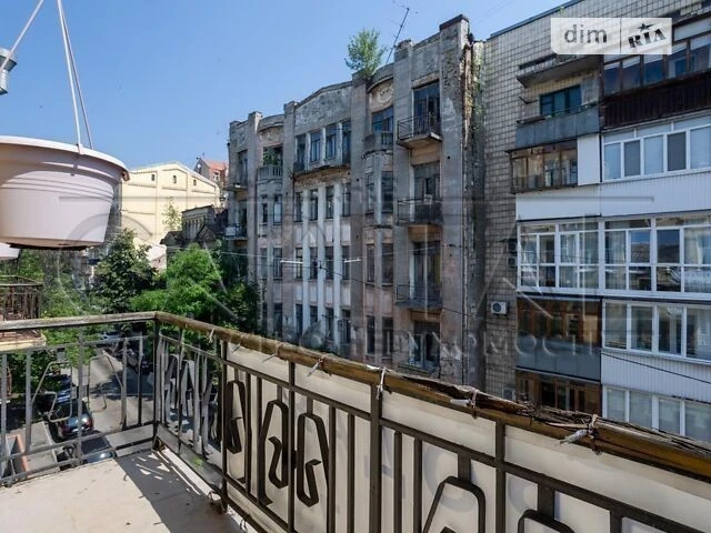 Sale of 2-room apartment 84 sq. m on Mala Zhytomyrska street • ID 34
