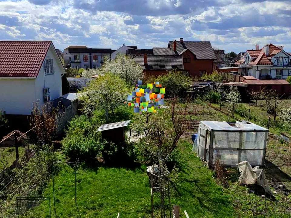 Будинок. Київ, 2-га Приозерна