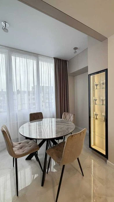 Продаж 1-кімнатної квартири 47,3 м² з новим ремонтом | ЖК «Ш