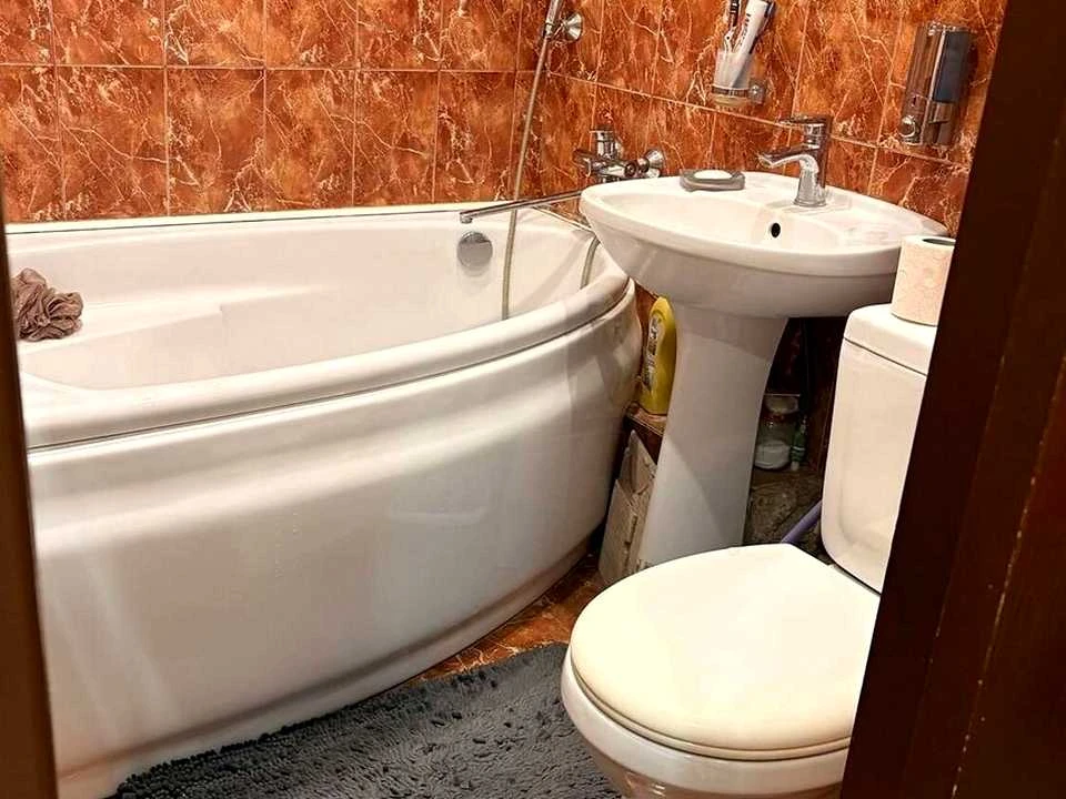 Квартира. Харків, Каденюка вул. (Танкопія)