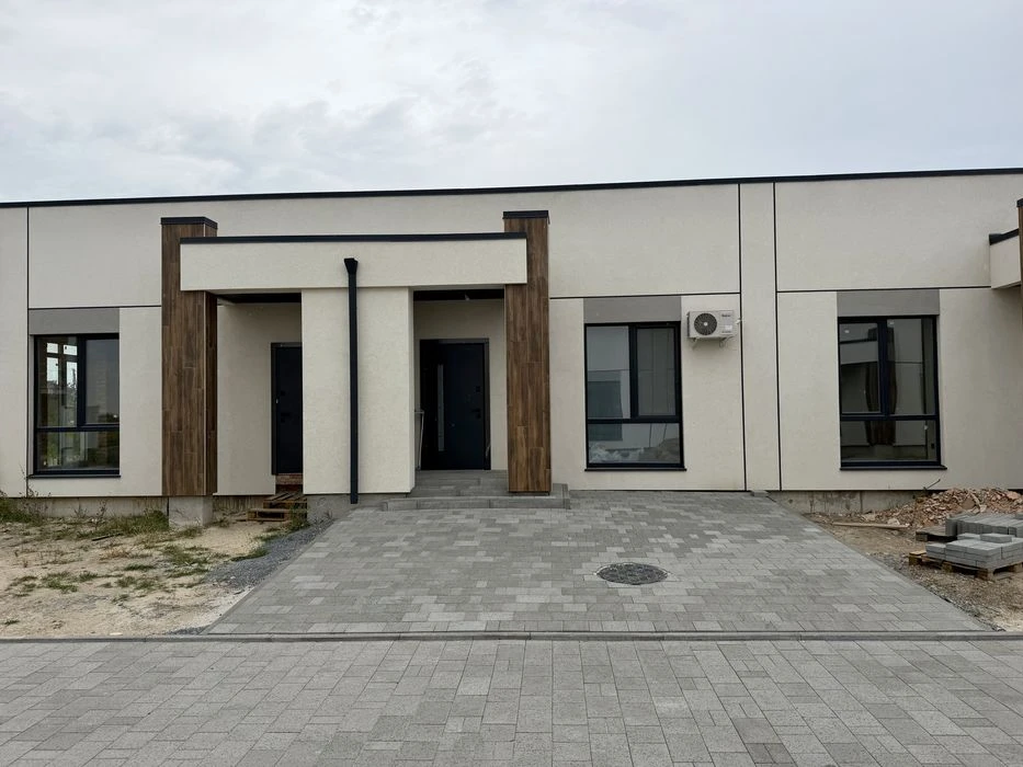 Сучасний котедж 70 м². Перша лінія, від забудовника. мас. Ма