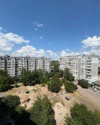 Продаж 3-кімнатної квартири на вулиці Героїв України
