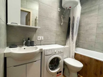 Квартира. Київ, Регенераторна вул., 4 к