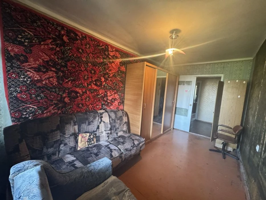 Продам 3 комнатную квартиру на Таирова( Костанди)