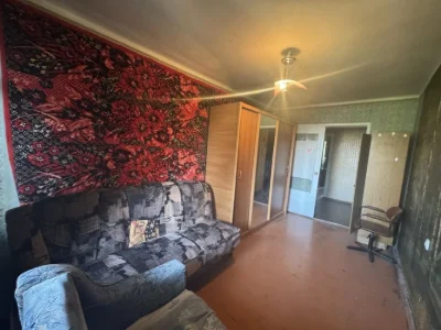 Продам 3 комнатную квартиру на Таирова( Костанди)