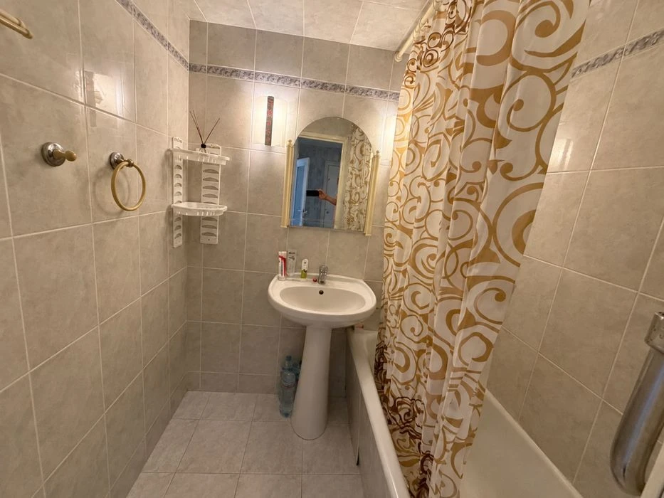 4-кімнатна квартира 97,5 м² на Корольова, Київський район