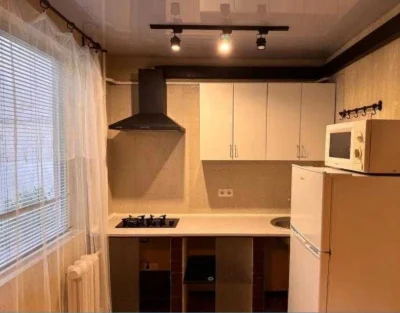 Продам 1 к.кв. с ремонтом, метро "23 августа".
