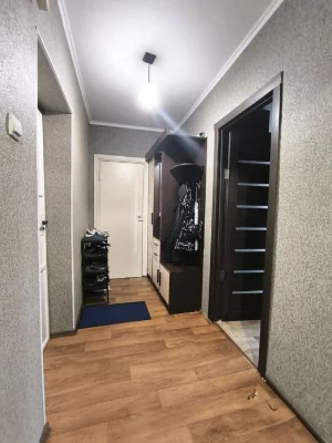 Продається 3 кім квартира Крошня цегла