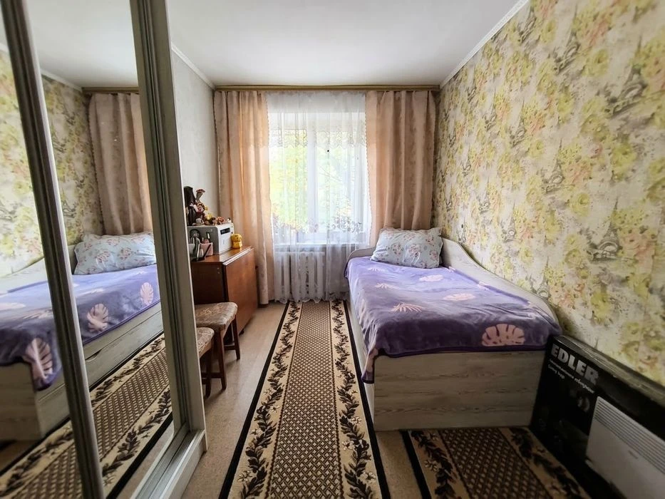 3 кімн.квартира, вул. Східна, середній поверх