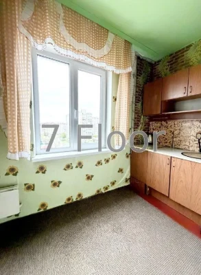 For sale 1-room apartment Troeschyna Balzaka Shopping Center Metro area