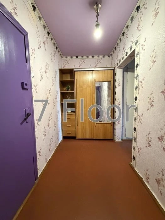 For sale 1-room apartment Troeschyna Balzaka Shopping Center Metro area