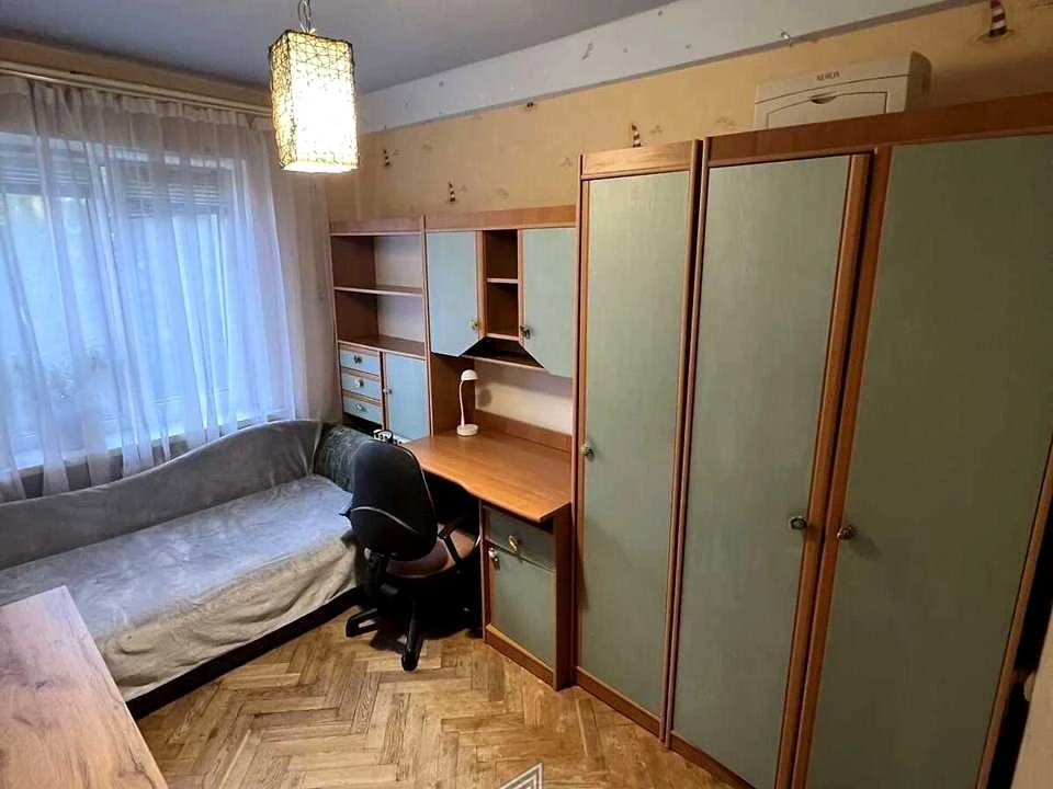 Квартира. Київ, Голосіївський просп. (40-річчя Жовтня), 122к