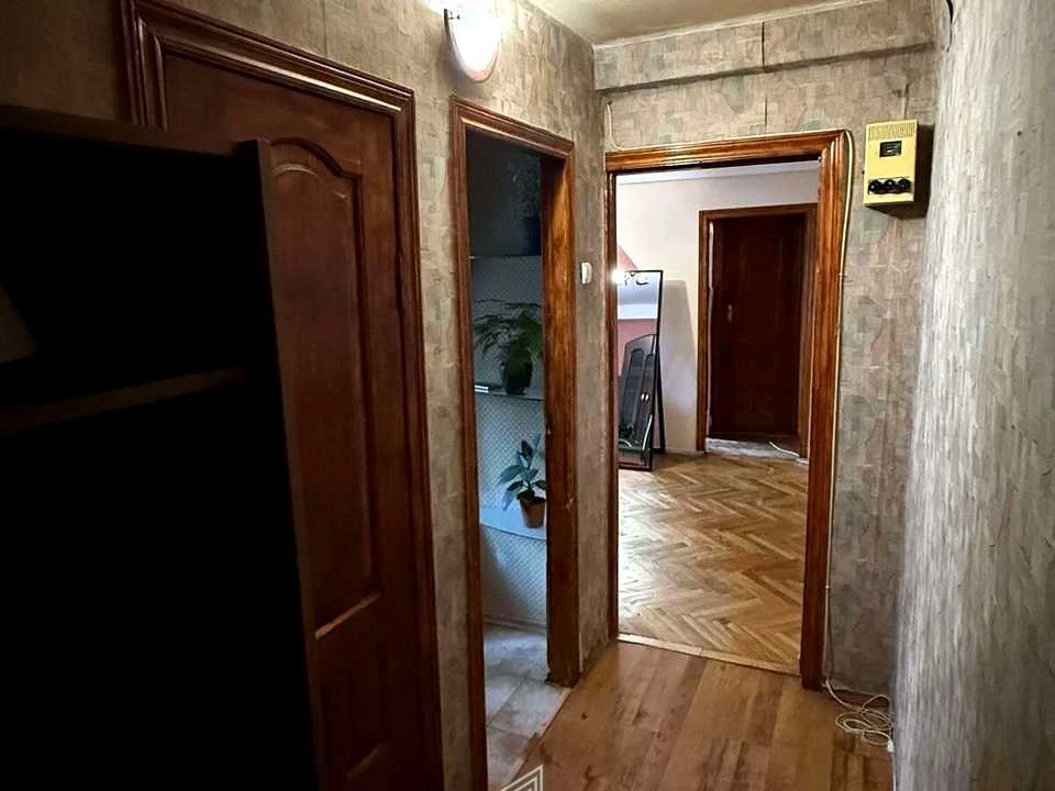 Квартира. Київ, Голосіївський просп. (40-річчя Жовтня), 122к