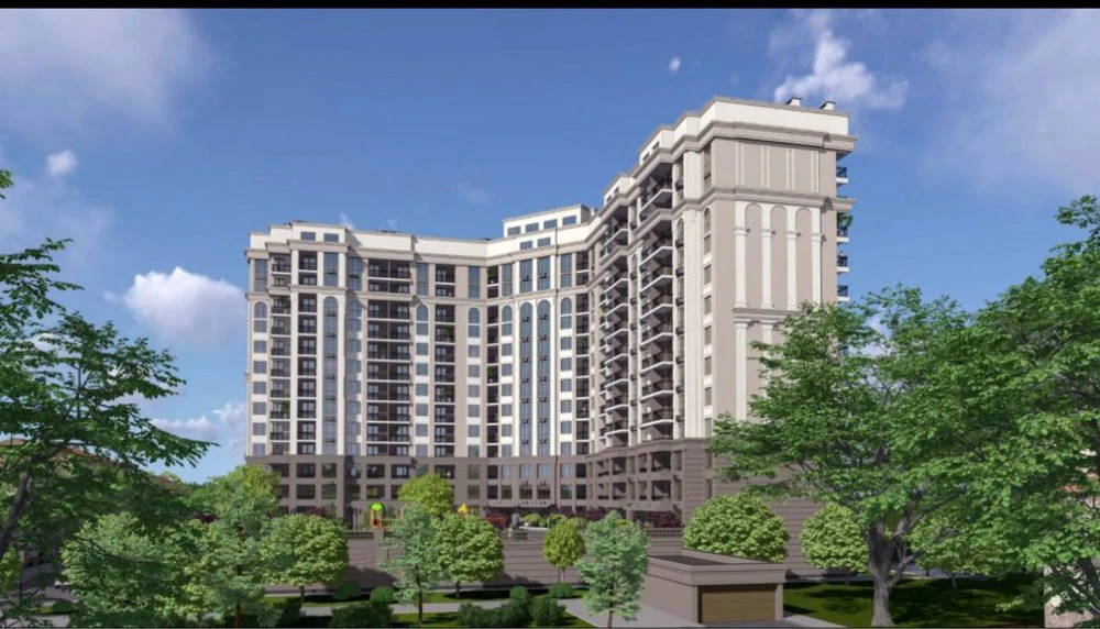 * 3-кімнатна квартира 75,5 м² з ремонтом «під ключ» у центрі