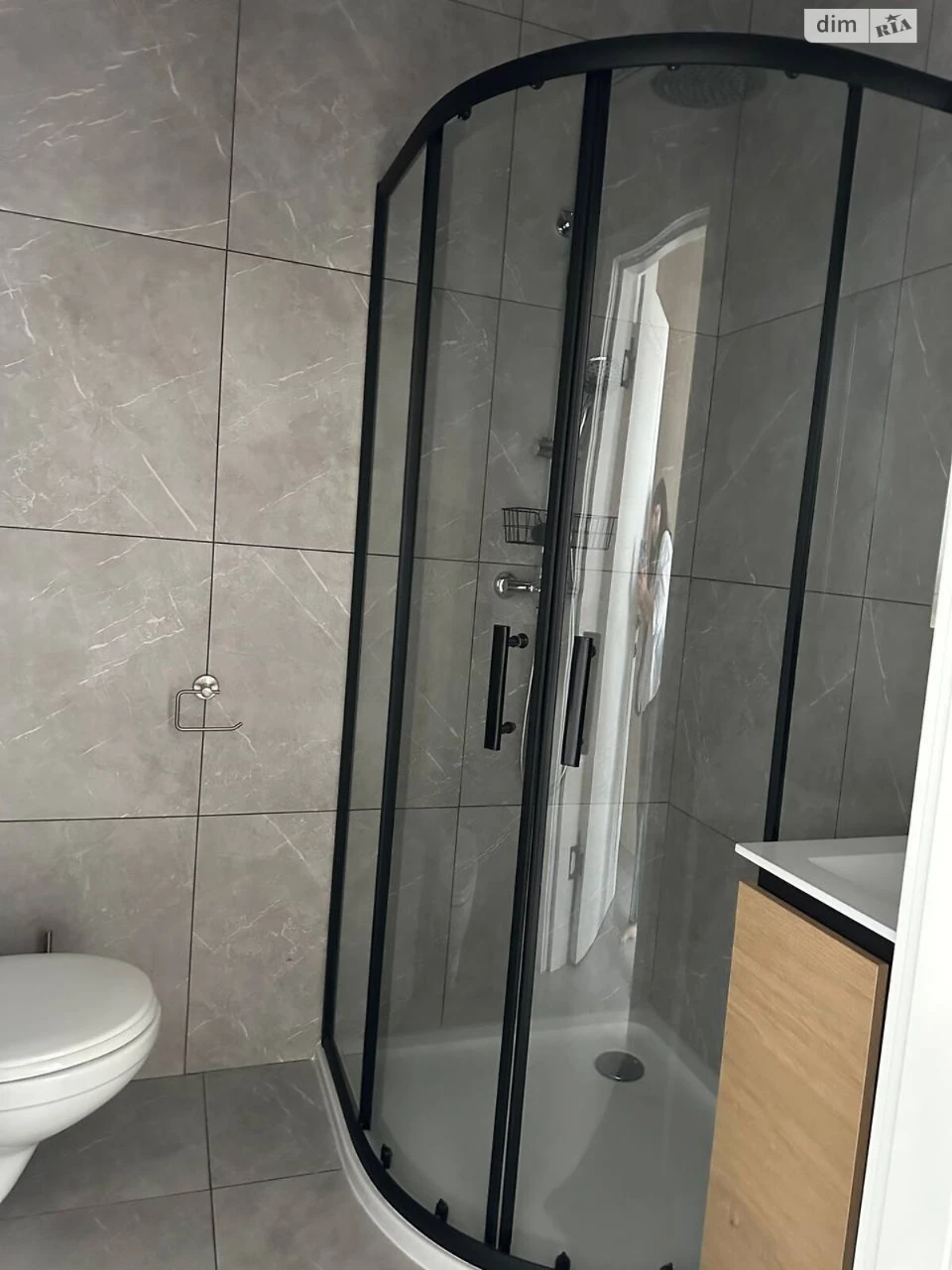 Продаж Квартира Середній Фонтан