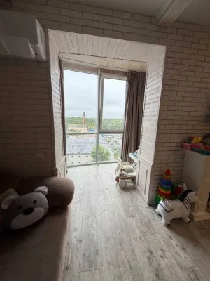 Пропозиція продажу великої(69 м.кв.) 1 кімнатної квартири на