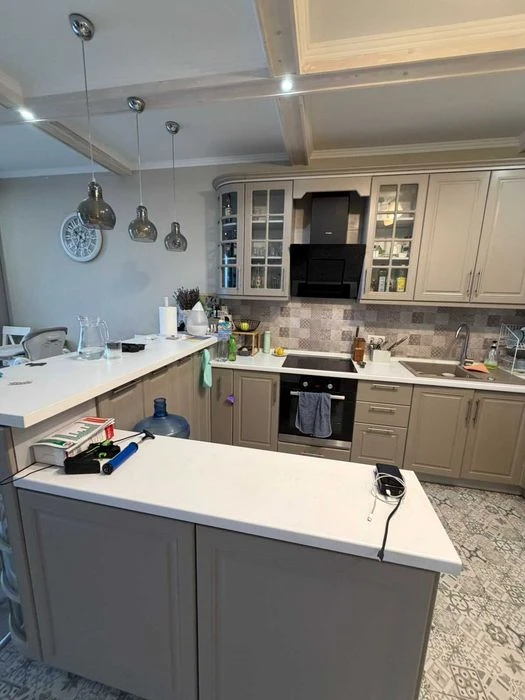 Пропозиція продажу великої(69 м.кв.) 1 кімнатної квартири на