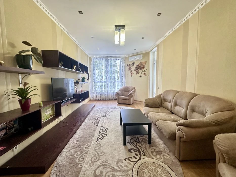 NEW! Продаж функціональної 3к квартири (108м2) в ЖК Пори рок