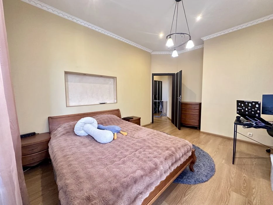 NEW! Продаж функціональної 3к квартири (108м2) в ЖК Пори рок