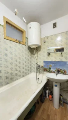 Продам 2 кімнатну квартиру на Черемушках вул Іцхака Рабіна