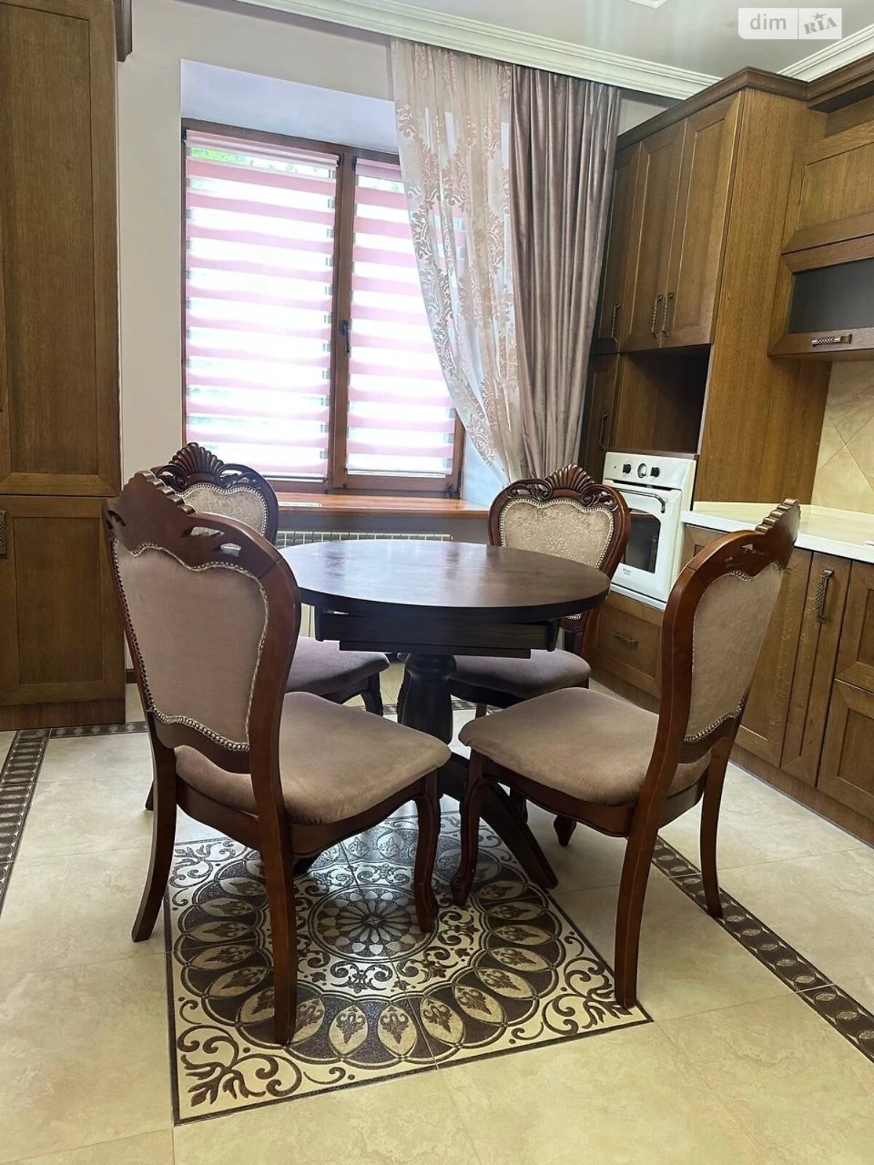 Продаж Квартира Виставка