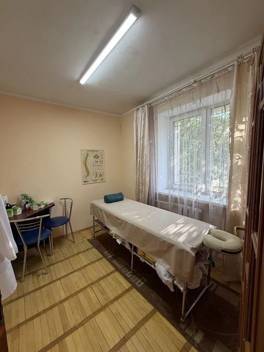 Продаж квартири в центі міста