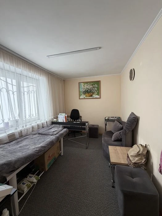 Продаж квартири в центі міста