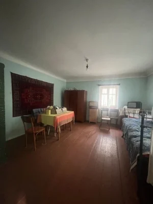Продається 1 кімнатна квартира вул.Кобринська