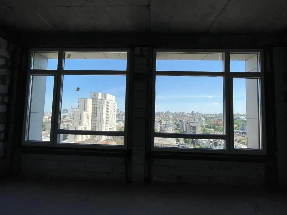 Продам 1 комнатную квартиру 56.5м2.в центре ЖК Централ Парк