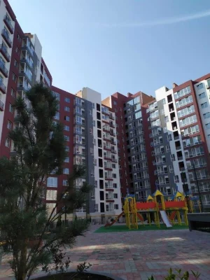 Продається, 1-кімнатна, в Центрі, КНЯГИНЕН
