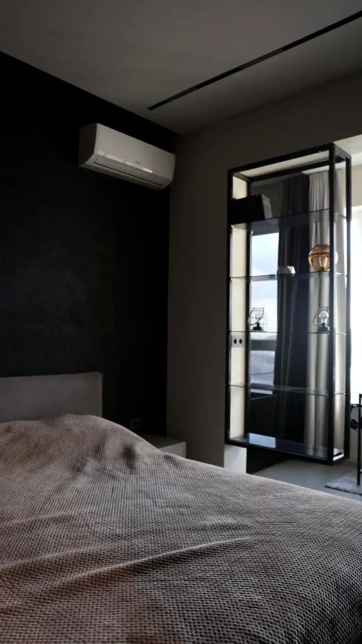Продаж квартири 1-кімн. 56 м² 23/25 пов.