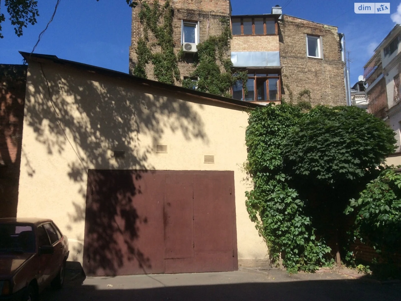 Продаж Квартира Поділ