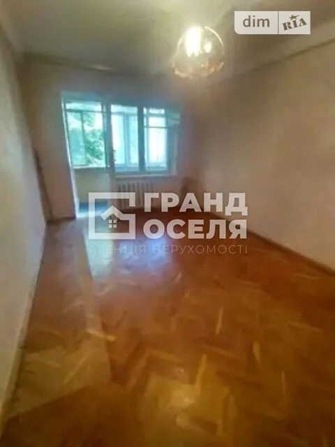 Sale of 2-room apartment 38 sq. m. on Akademika Shalimova Street 13 •