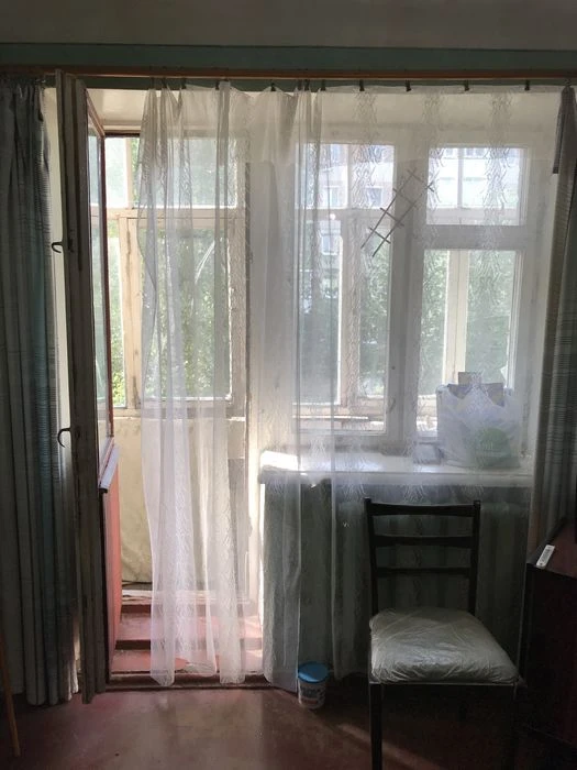 Продам 3- к кв пр. Шевченко біля кінотеатру Дружба