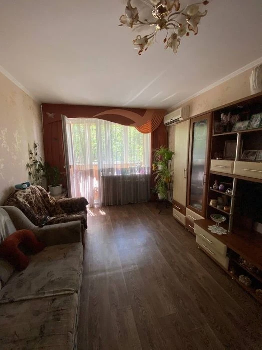 В продажу 2 кімнатна квартира
