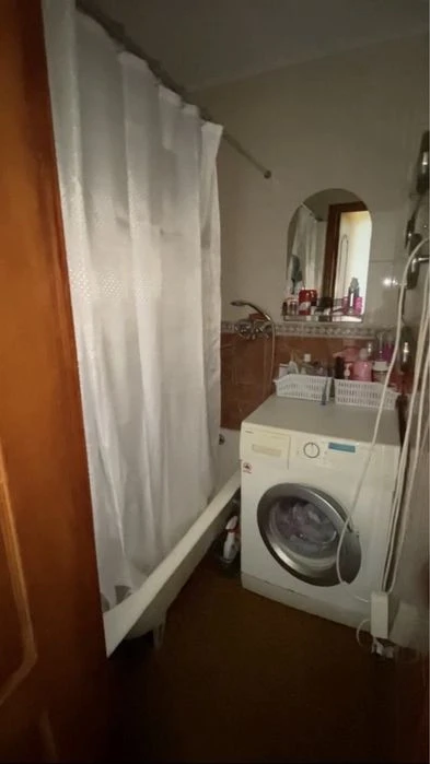 В продажу 2 кімнатна квартира