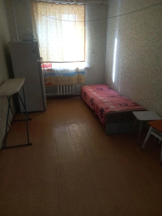 Продам двухкомнатную на Сечиново.