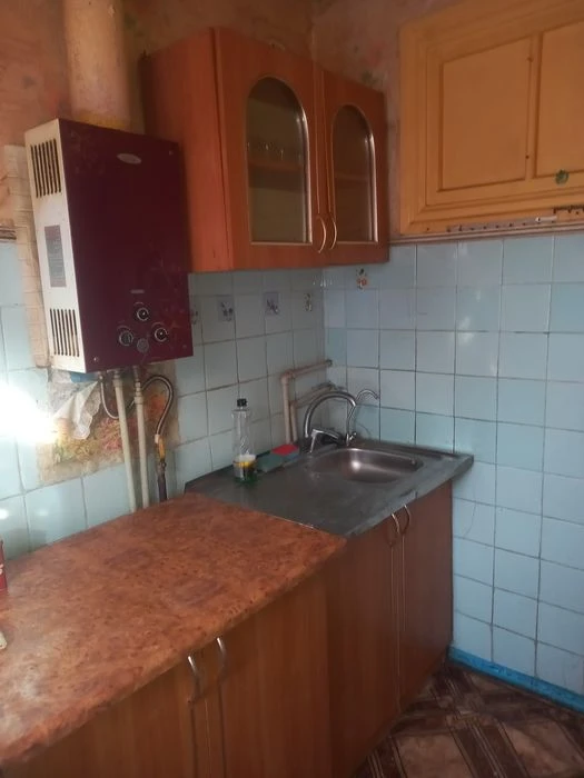 Продам двухкомнатную на Сечиново.