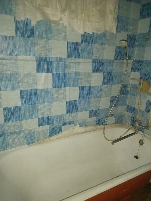 Продам двухкомнатную на Сечиново.