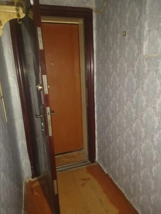 Продам двухкомнатную на Сечиново.