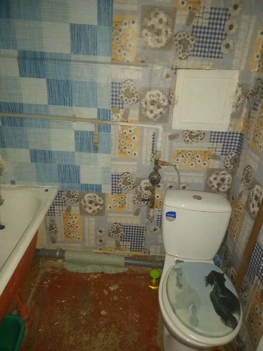 Продам двухкомнатную на Сечиново.